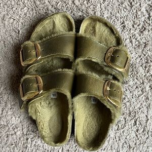Birkenstock shearling Big Buckle sz 40